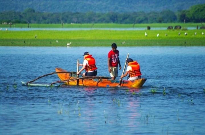 Arani Homestay Polonnaruwa Eksteriør billede