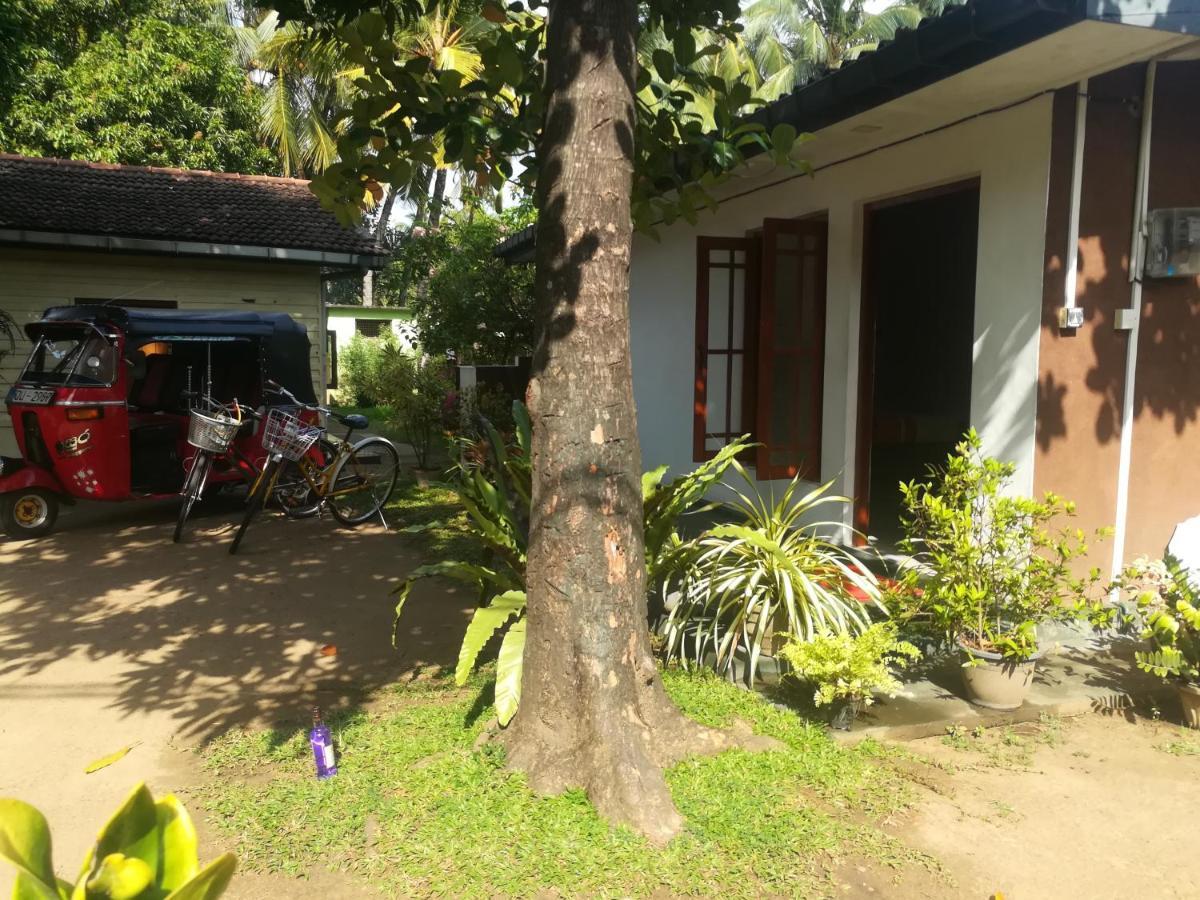 Arani Homestay Polonnaruwa Eksteriør billede